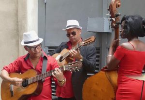 Kubanische Livemusik in Havanna inspirierte Schabel