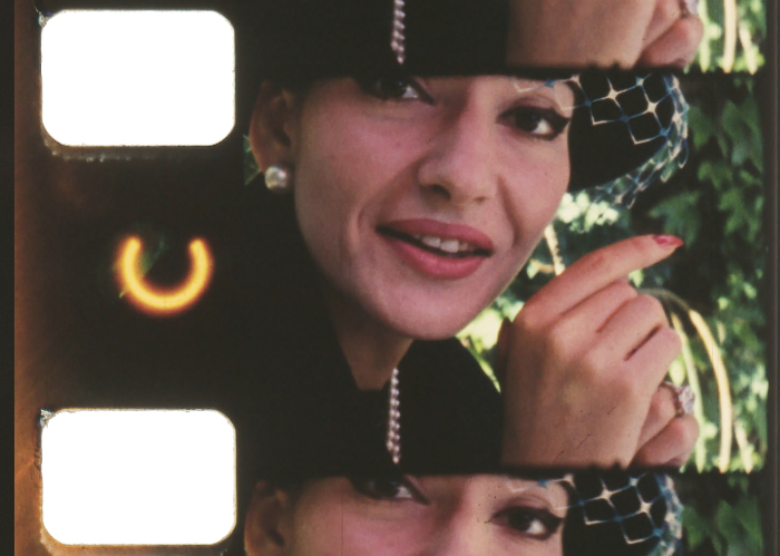 Michaela Schabel besuchte für schabel-kultur-blog.de den Film Maria by Callas