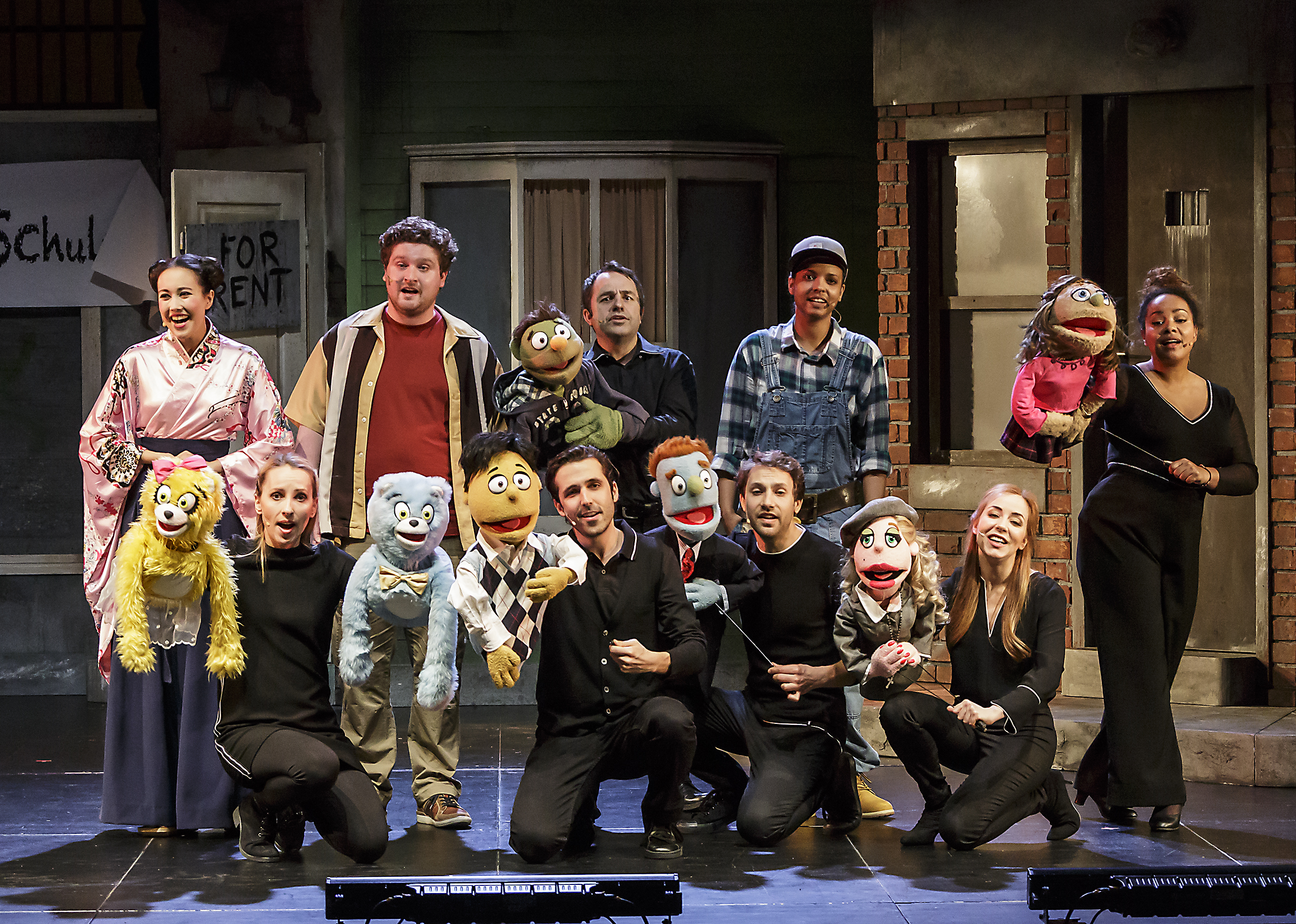 Landestheater Niederbayern – Musical „Avenue Q“