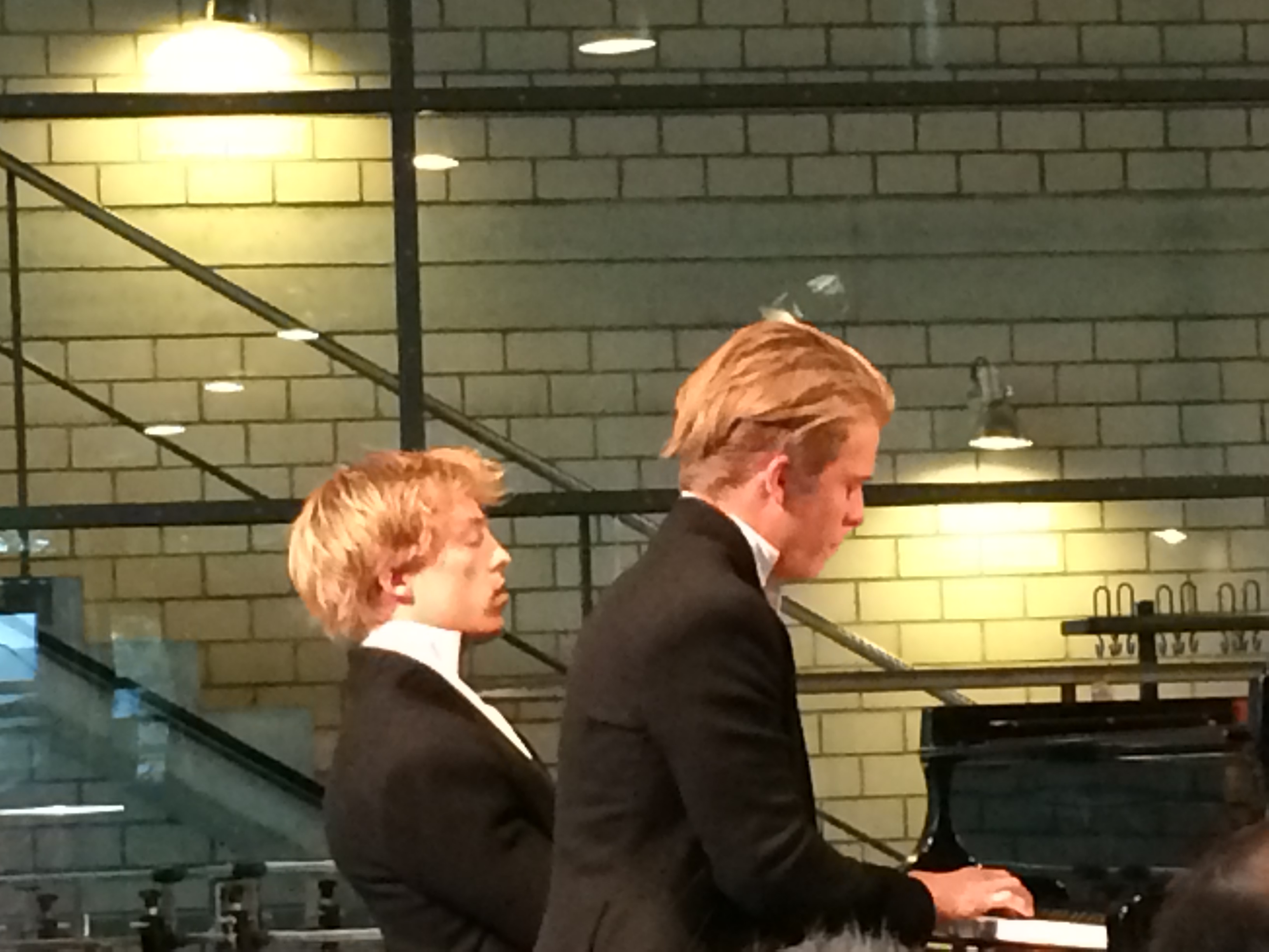 Dresden – Musikfestspiele „Klavierduo Lucas und Arthur Jussen“