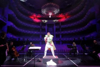 München Staatsoper "Eigth Songs for a Mad King" präsentiert von www.schabel-kulturl-blog.de