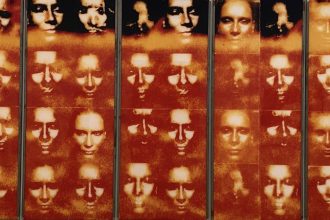 Ausstellung "Die Sonne um Mitternacht schauen" präsentiert von www.schabel-kultur-blog.de