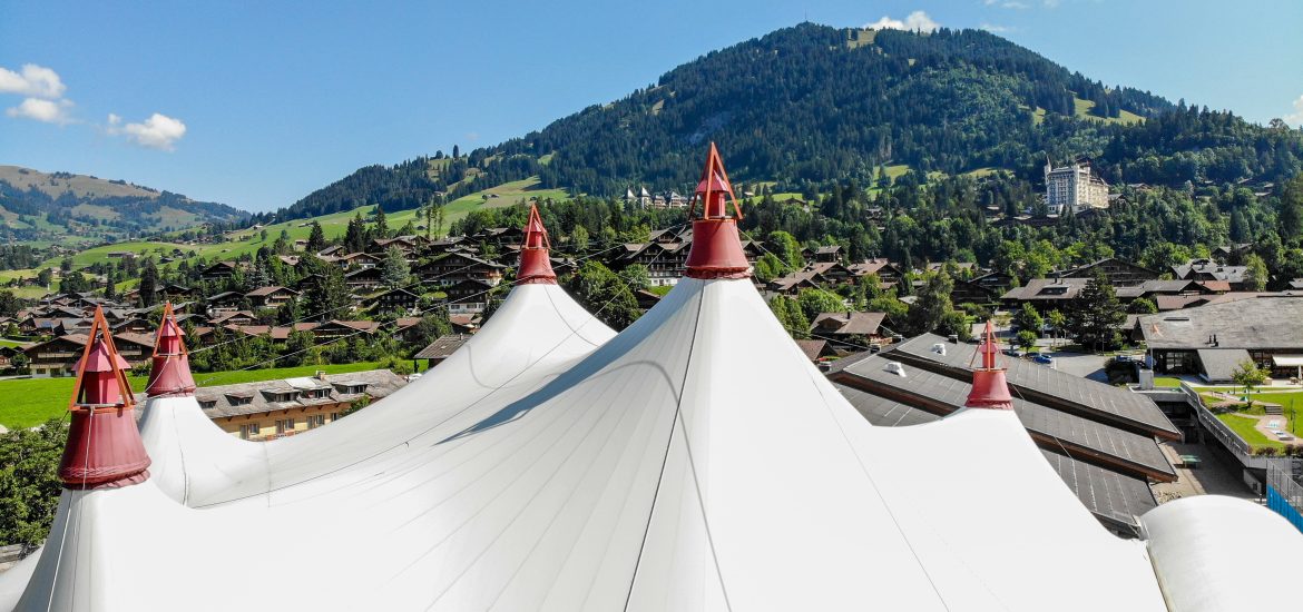 "Gstaat Menuhin Festival & Academy 2021" präsentiert von www.schabel-kultur-blog.de