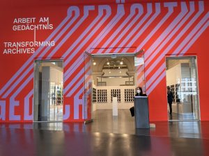 Berlin -„Arbeit am Gedächtnis – Transforming Archives“ in der Akademie der Künste am Pariser Platz