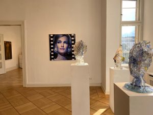 Berlin – „Kopflos“ in der Galerie Schmalfuss