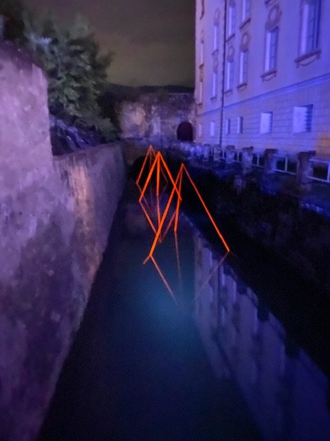 Brixen – „Water Light Festival 2022“ – ästhetische und kritische Lichtinstallationen