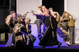 Opernkritik von Verdis "die Macht des Schicksals" präsentiert von www.schabel-kultur-blog.de