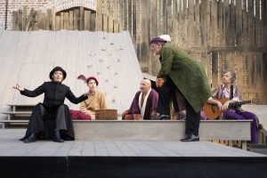 Shakespeare "Wie es euch gefällt" im Landestheater Niederbayern präsentiert von www.schabel-kultur-blog.de.