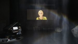 Theaterkritik "Everywoman" in der Schaubühne Berlin präsentiert von www.schabel-kultur-blog.de