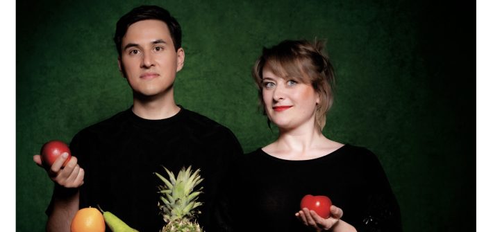 CD-Kritik "Tell Them" von Duo Amaris, Julia Spies und Jesse Flowers, präsentiert von www.schabel-kultur-blog.de