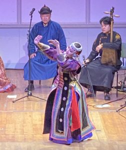 "Klänge der Steppe", mongolische Musik im Berliner Konzerthaus präsentiert von www.schabel-kultur-blog.de