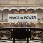 Ausstellung Yoko Ono im Gropius Bau präsentiert von www.schabel-kultur-blog.de