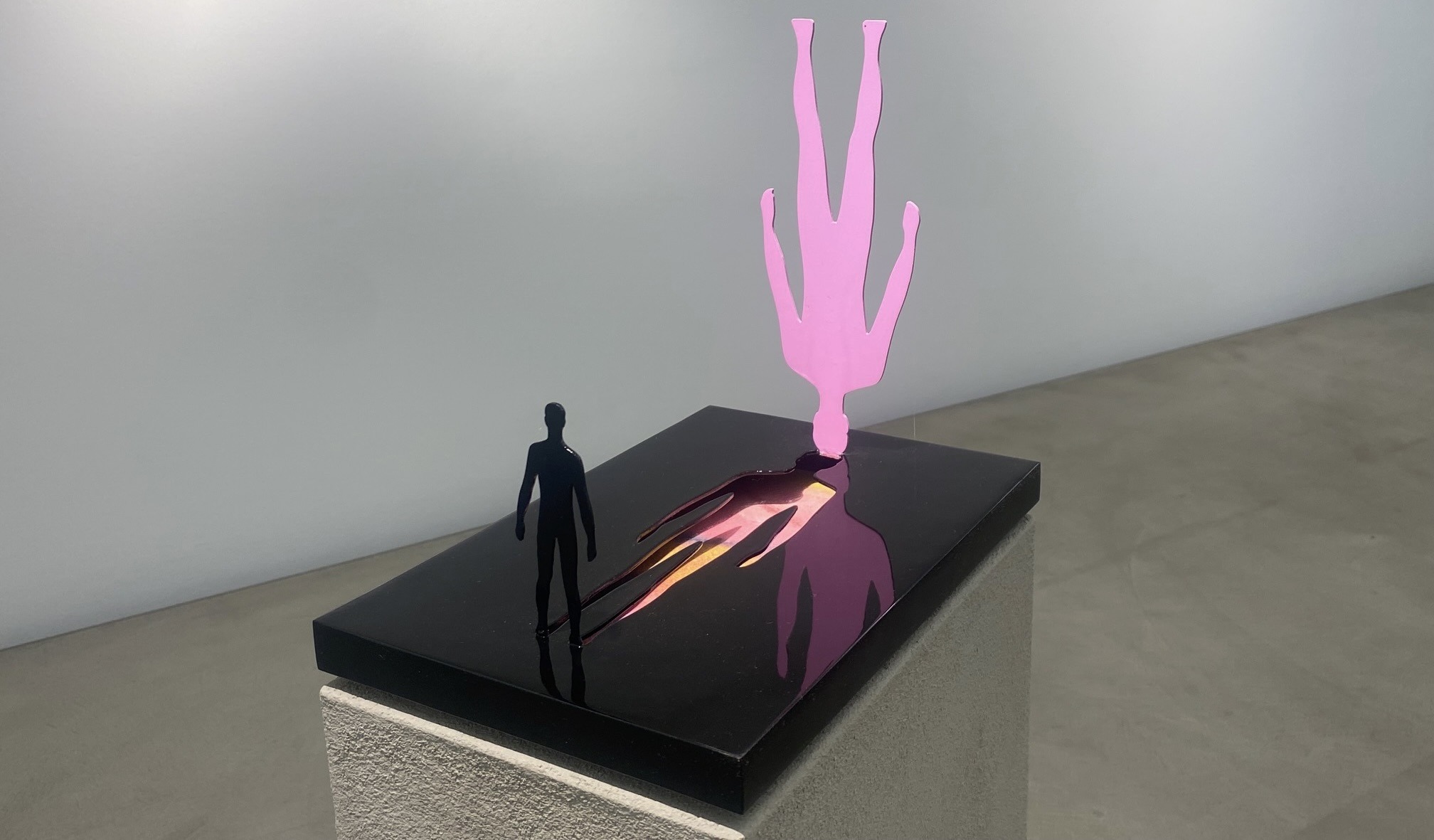 Berlin – „Under Shadows“ – Arbeiten von Tamara Kvesitadze und Shunxiang Hu in der Galerie Kornfeld