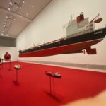 Ausstellung "Hero" Installation von Monira Al Qadiri in der Berlinischen Galerie präsentiert von www.schabel-kultur-blog.de