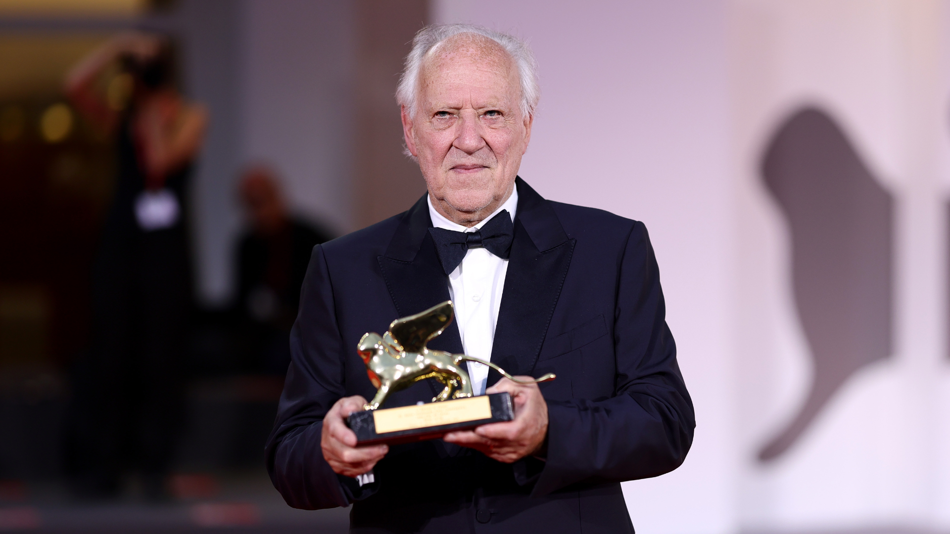 München – Harris Dickinsons Film „Urchin“ wird mit dem Werner-Herzog-Filmpreis 2025 ausgezeichnet