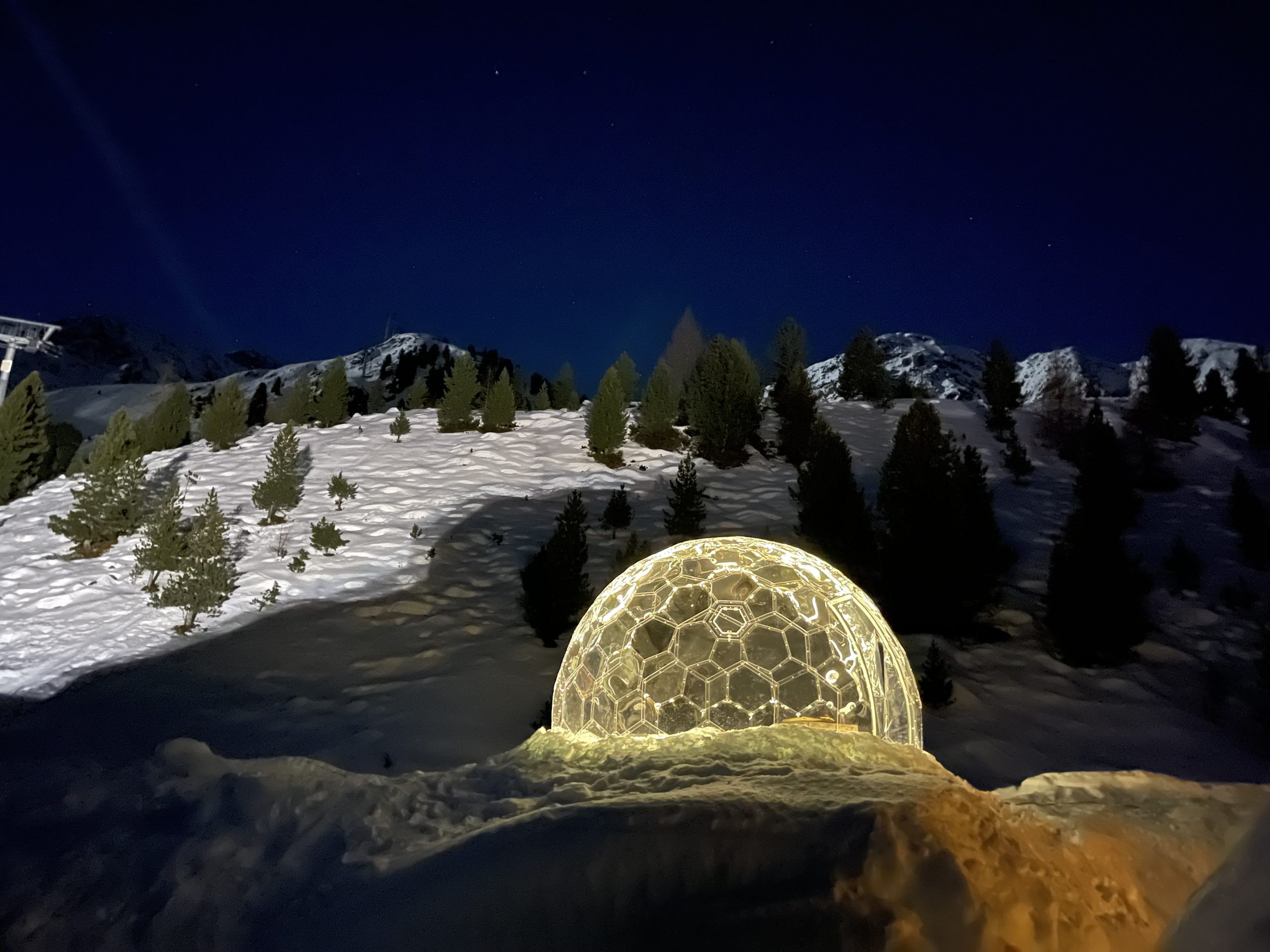 Tirol – Kristallwelten, gefrorene Wasserfälle und leuchtende Wege