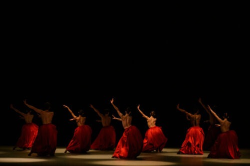  „Common Ground“ München – Tanzkritik – Ballettfest-Woche 2026 begeistert mit Ekman, Inger und Kylián