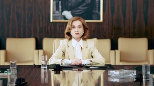 „Die reichste Frau der Welt“ mit Isabelle Huppert – Ein ironisches Gesellschaftsporträt – Filmkritik 