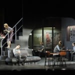 Theaterkritik von Mateja Koležniks Inszenierung von Tschechows "Drei Schwestern" am Berliner Ensemble präsentiert von www.schabel-kultur-blog.de