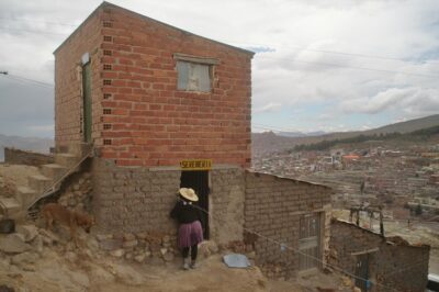 „Materia prima“ Filmkritik 2026: Jens Schanzes Doku über Lithiumabbau in Bolivien