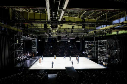 „Lear“ an der Komischen Oper Berlin: Reimann, Kosky und der Hangar 4